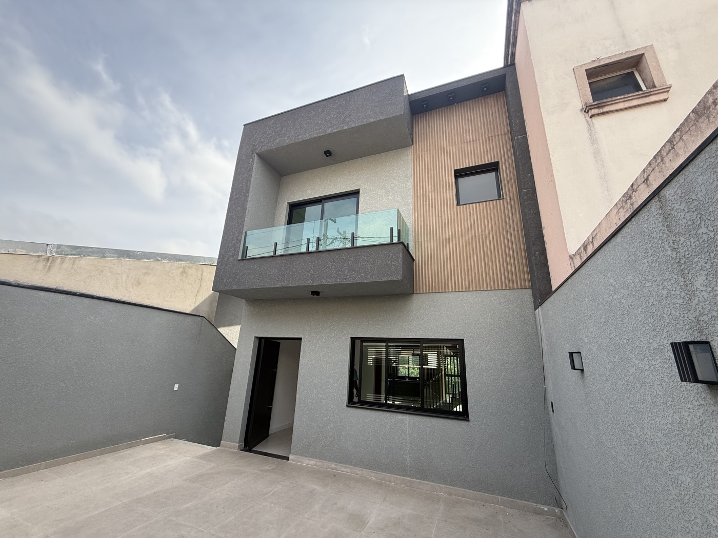 Casa, 3 quartos, 160 m² - Foto 1