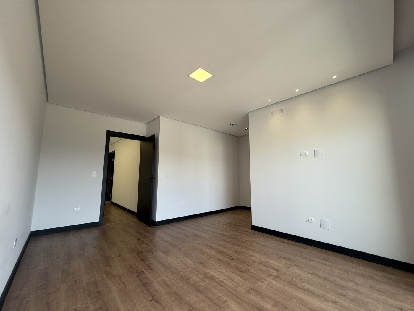 Casa, 3 quartos, 215 m² - Foto 25