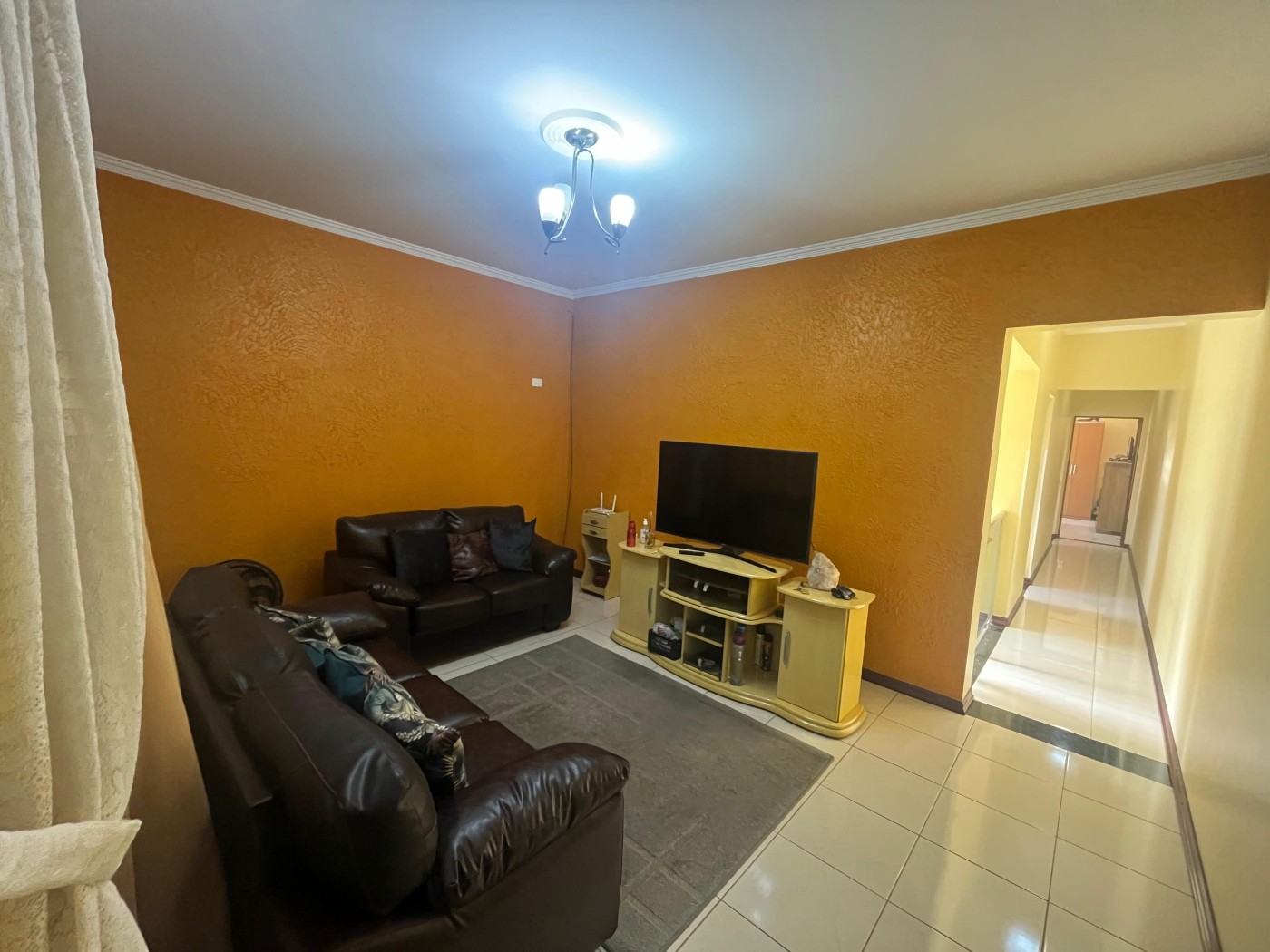 Casa, 3 quartos, 304 m² - Foto 2