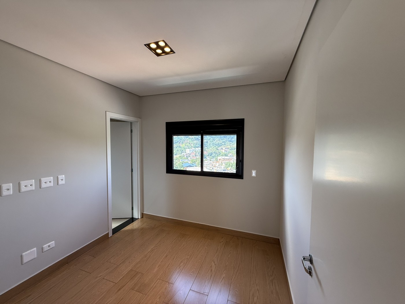 Casa, 3 quartos, 240 m² - Foto 43