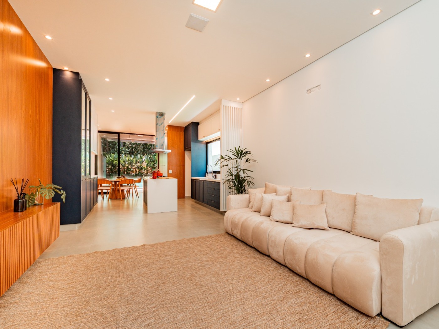 Casa, 4 quartos, 225 m² - Foto 2