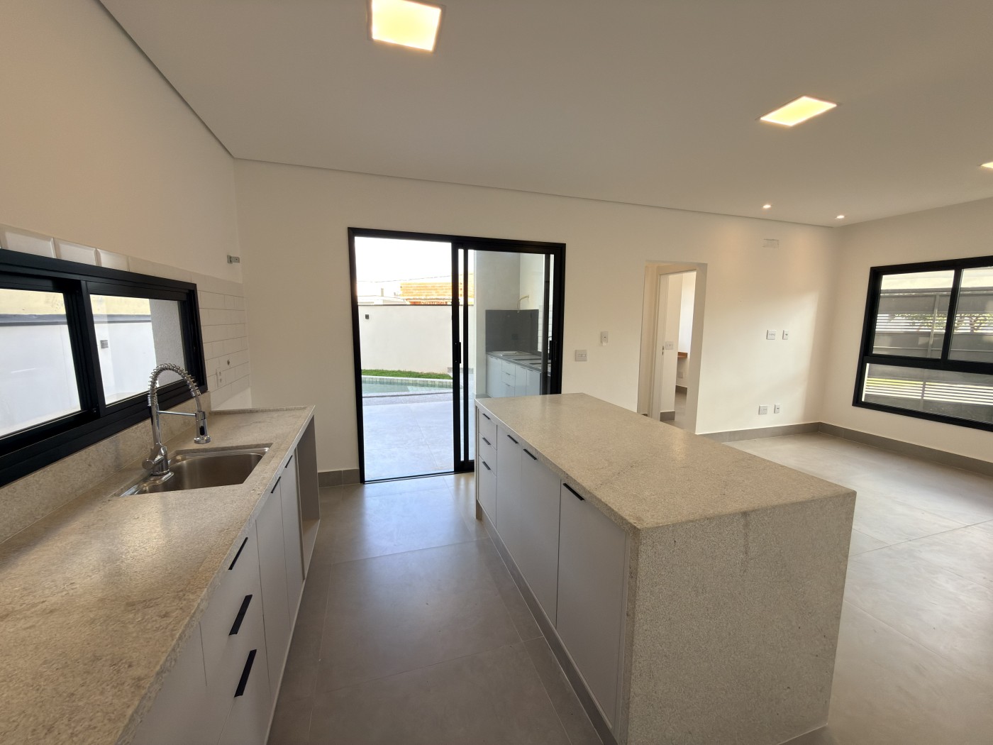 Casa, 3 quartos, 203 m² - Foto 7