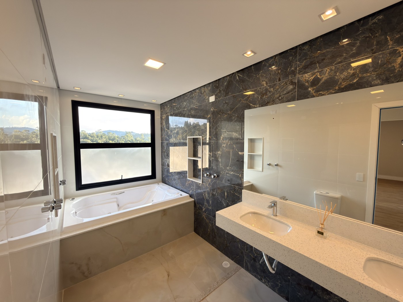 Casa, 4 quartos, 430 m² - Foto 48