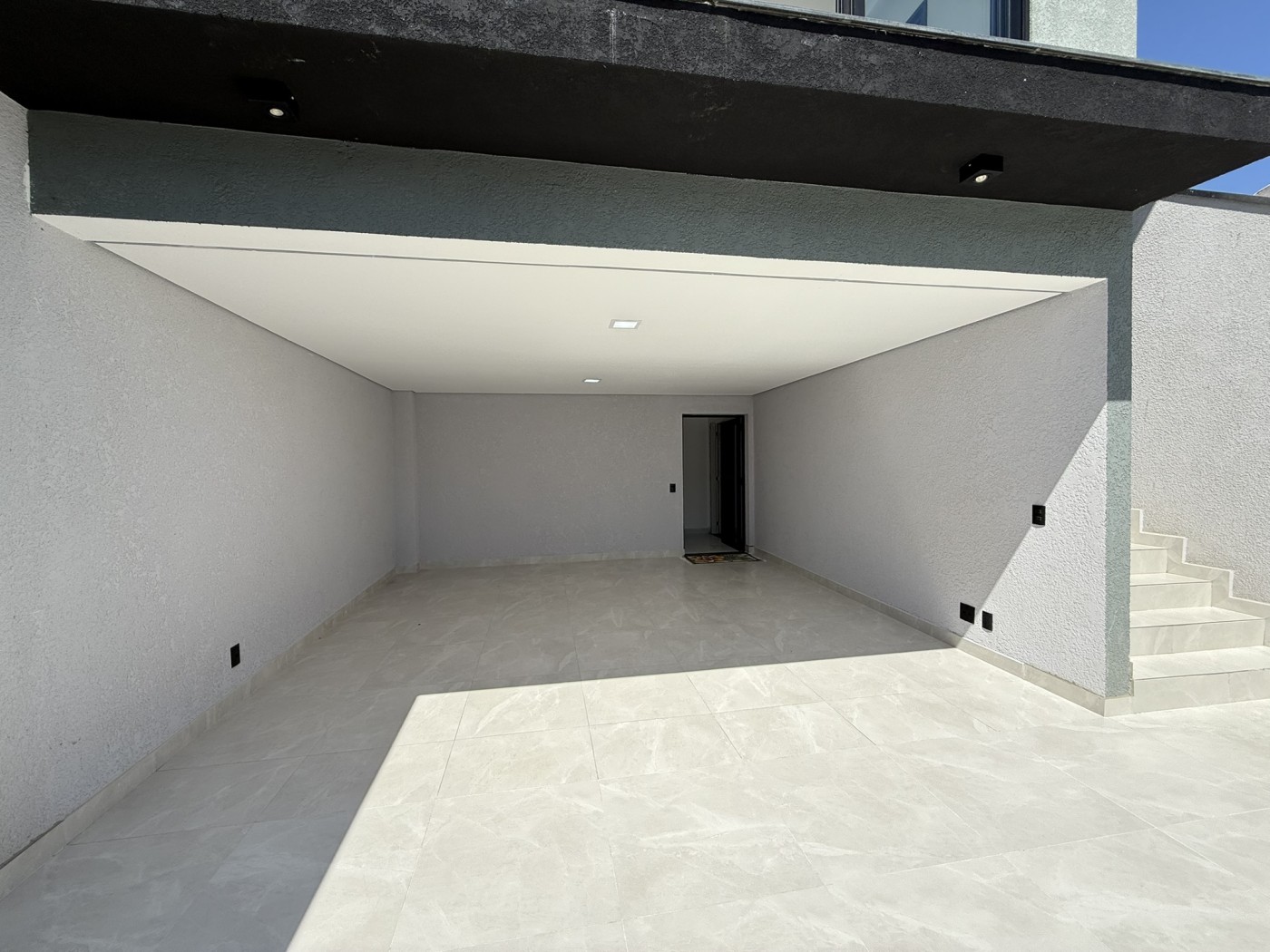 Casa, 3 quartos, 204 m² - Foto 2