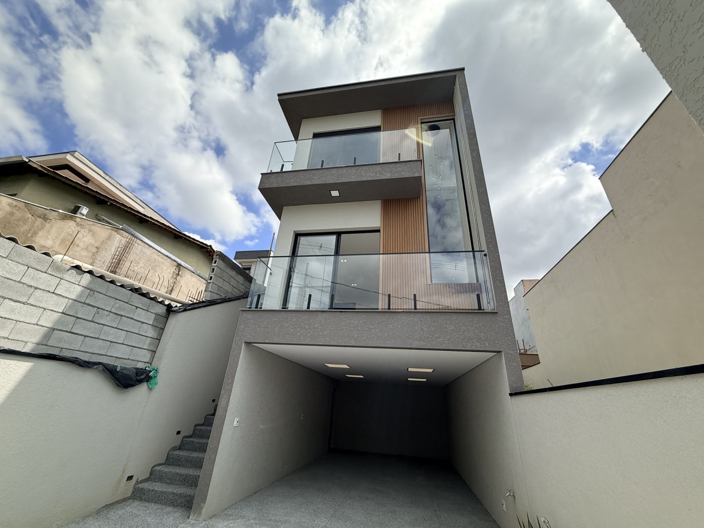 Casa, 3 quartos, 180 m² - Foto 1