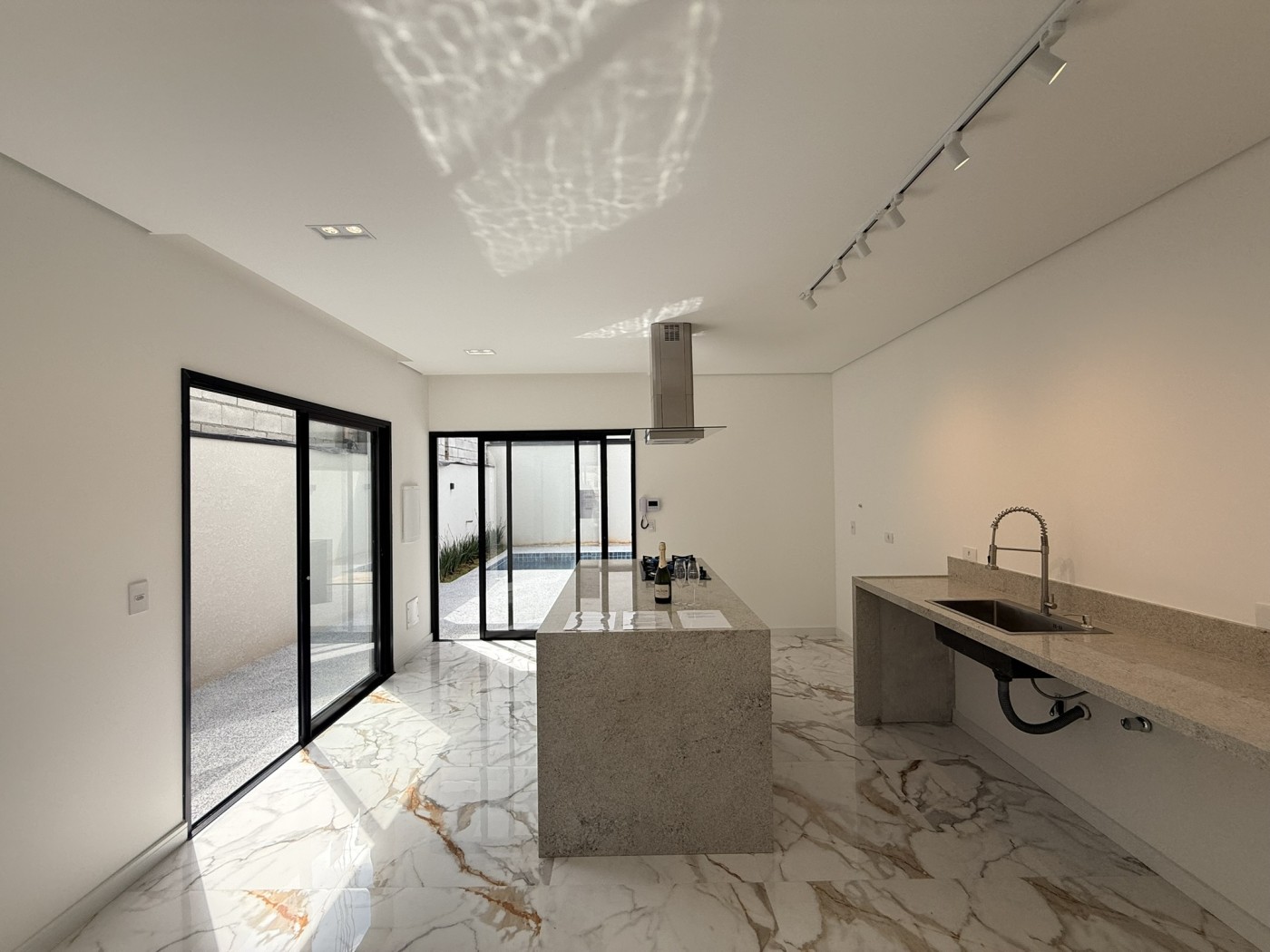 Casa, 3 quartos, 180 m² - Foto 9