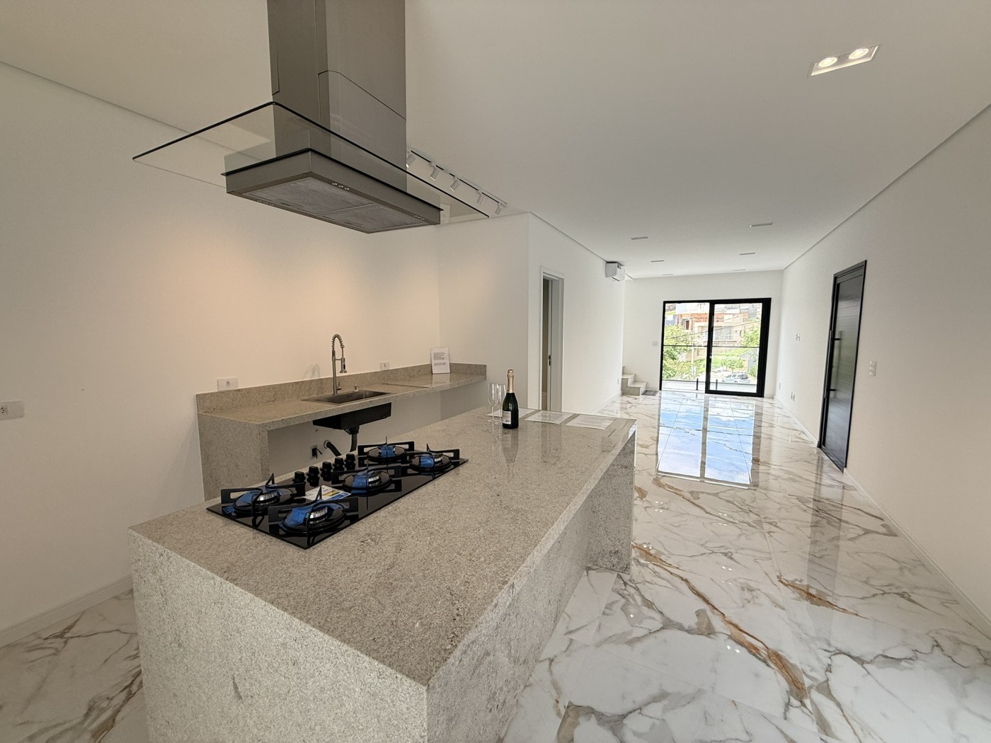 Casa, 3 quartos, 180 m² - Foto 8