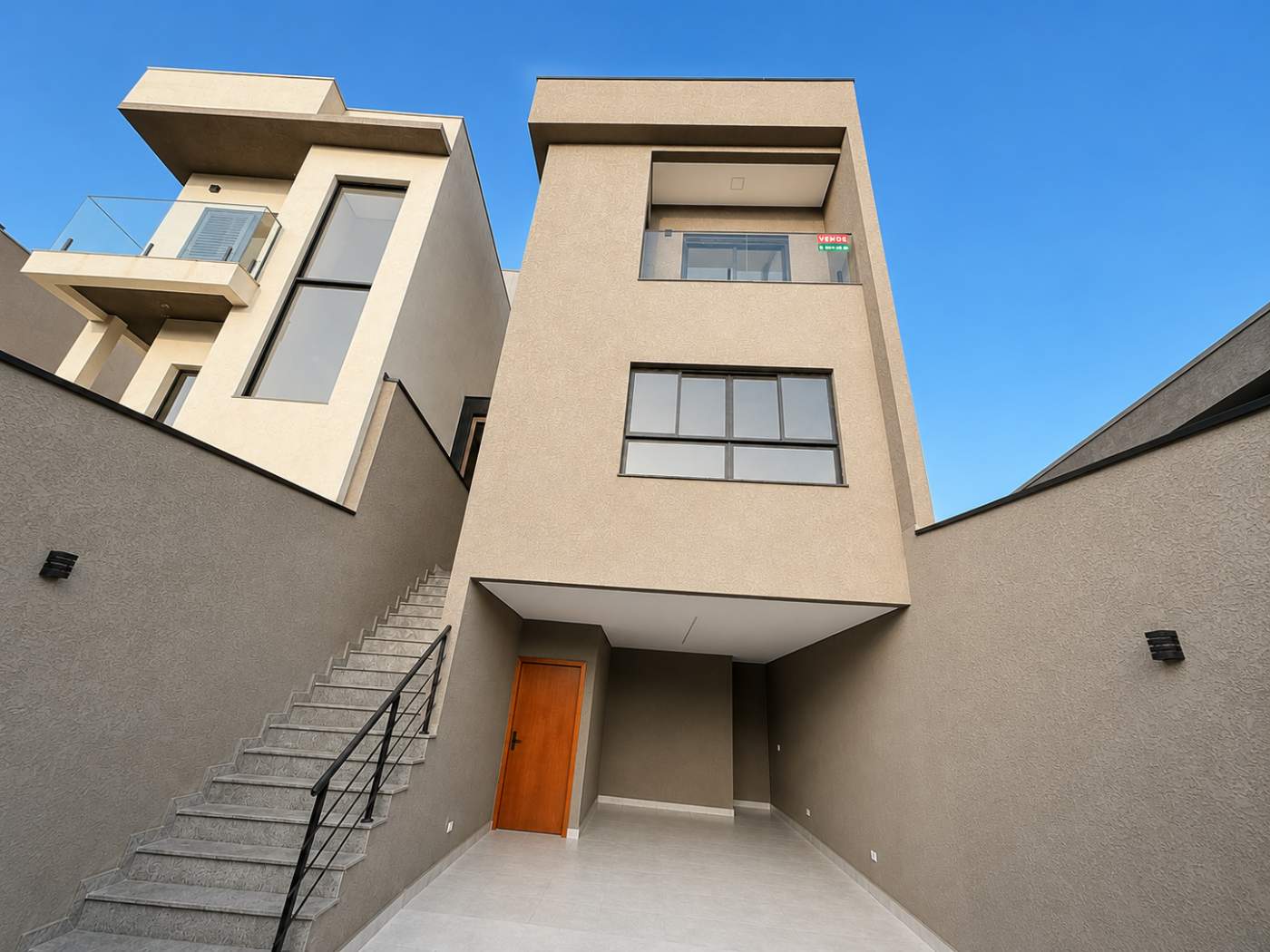 Casa 3 Dormitórios com Piscina e 3 Vagas Villas do Jaguari